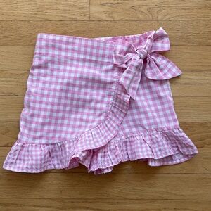 VGUC Adorable Pink Gingham Bow Elastic Wrap Skort